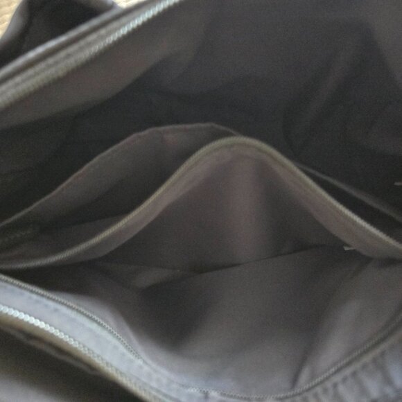 Kate Spade Crossbody Purse - Picture 5 of 6